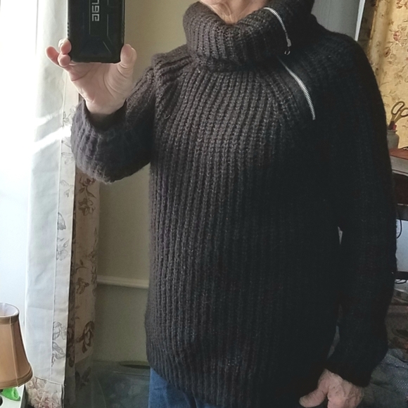 Forever 21 Black Cowl Neck Sweater - Picture 8 of 8
